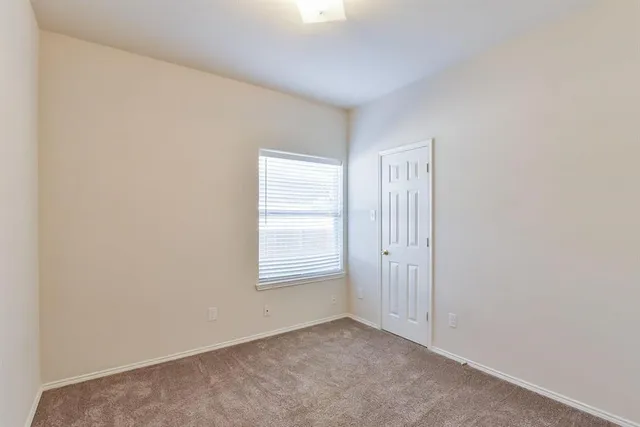 $1,600 | 1408 Melanie Trail, Midlothian, TX 76065