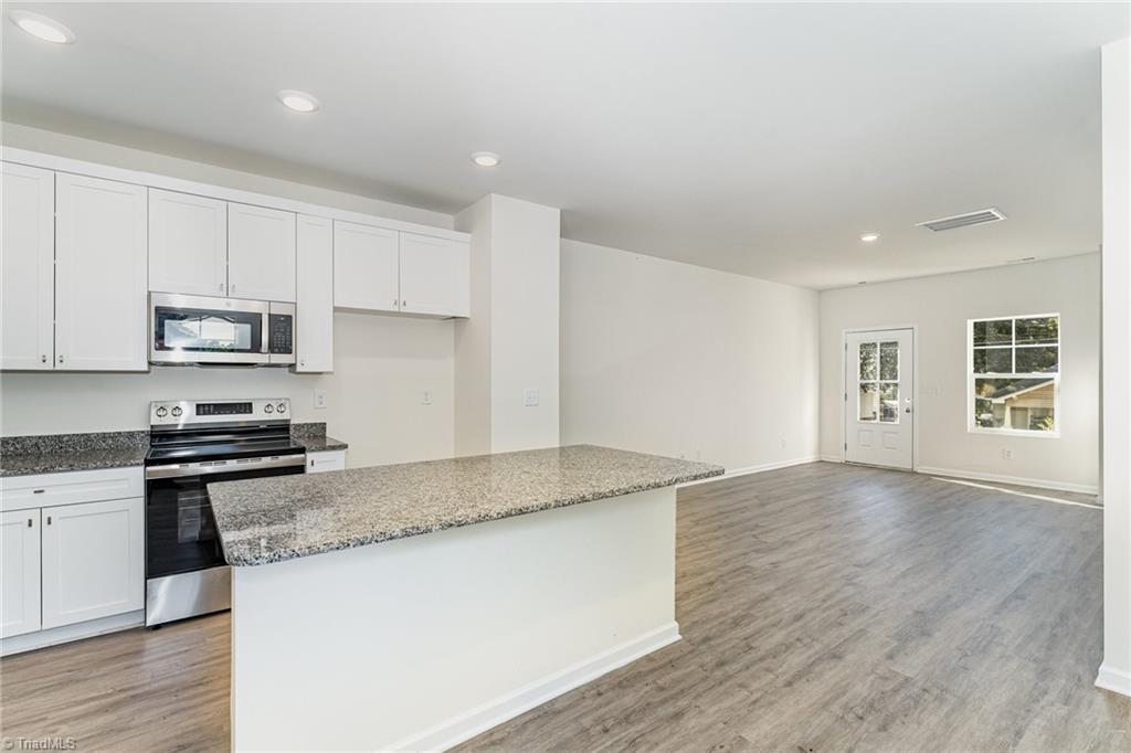 711 Fairview Street High Point, NC 27260 - Photo 13 of 29 Gallery Image 13