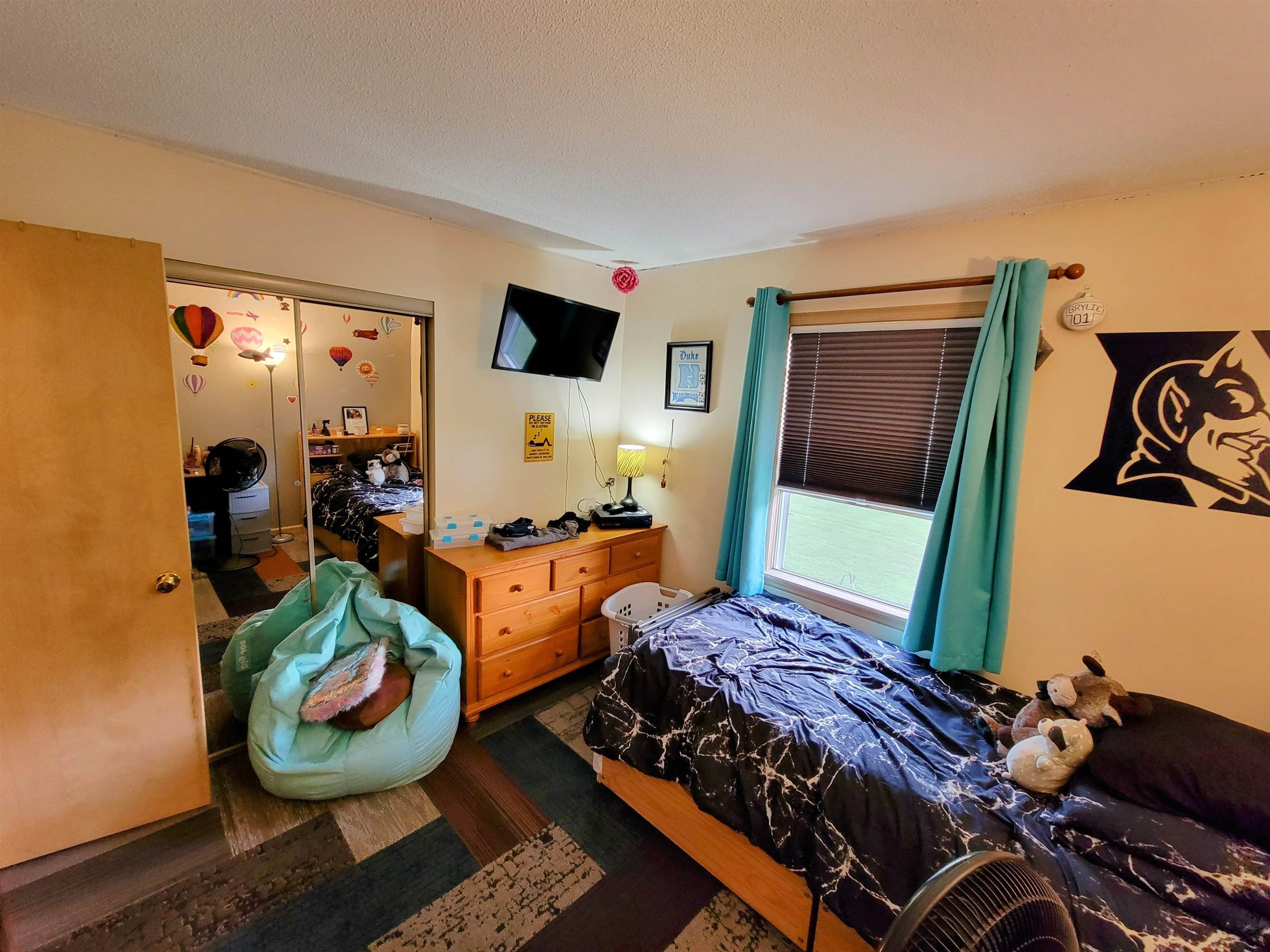 188 Mary Lane Castleton, VT 05735 - Photo 4 of 26