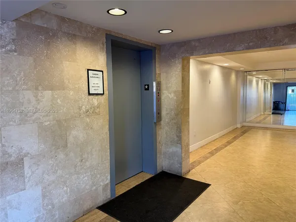 $1,700 | 13685 Northeast 10th Avenue, Unit 304, North Miami, FL 33161