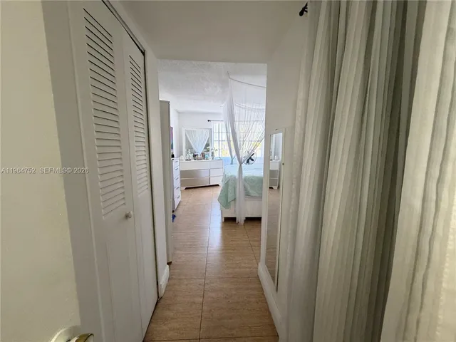 $1,700 | 13685 Northeast 10th Avenue, Unit 304, North Miami, FL 33161