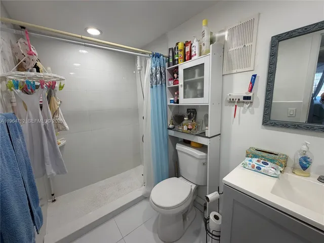 $1,700 | 13685 Northeast 10th Avenue, Unit 304, North Miami, FL 33161