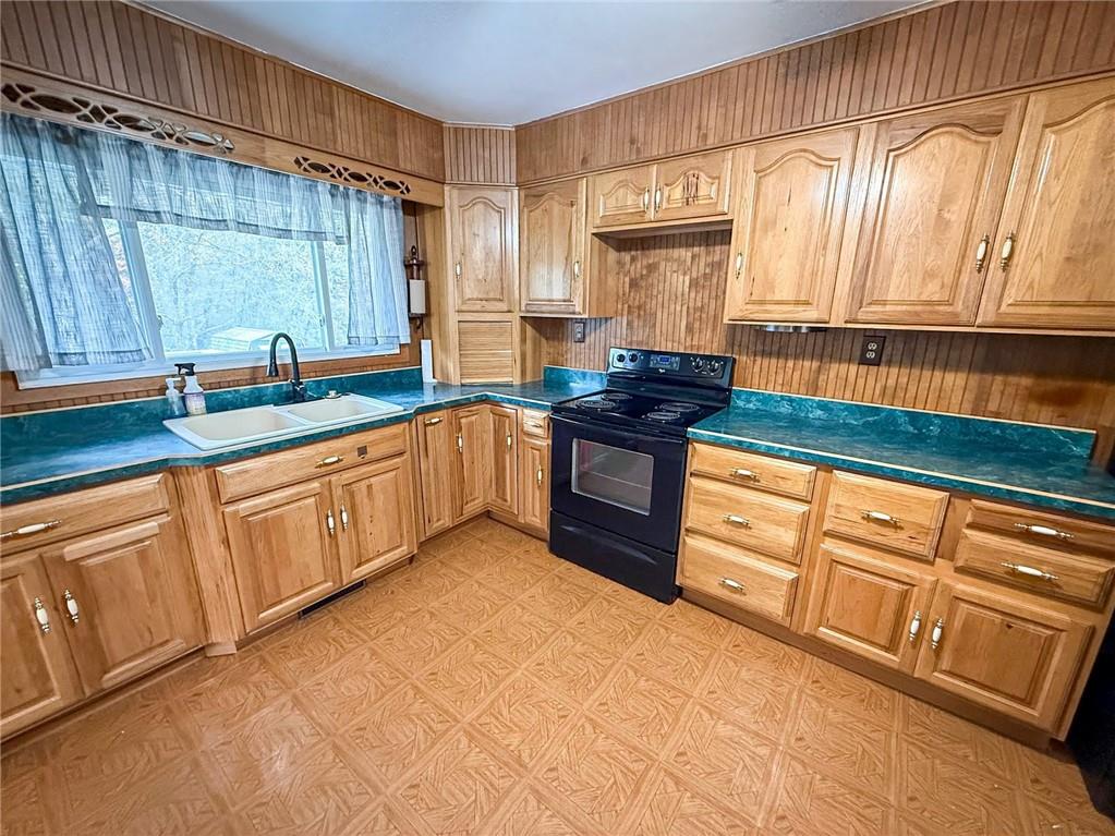 414 Holyoke Road Butler, PA 16001 - Photo 16 of 48 Gallery Image 16