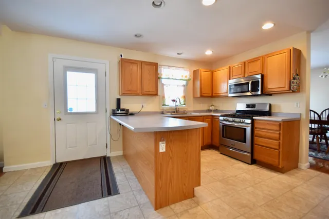 $515,000 | 11 Steeplechase Lane, Milton, VT 05468