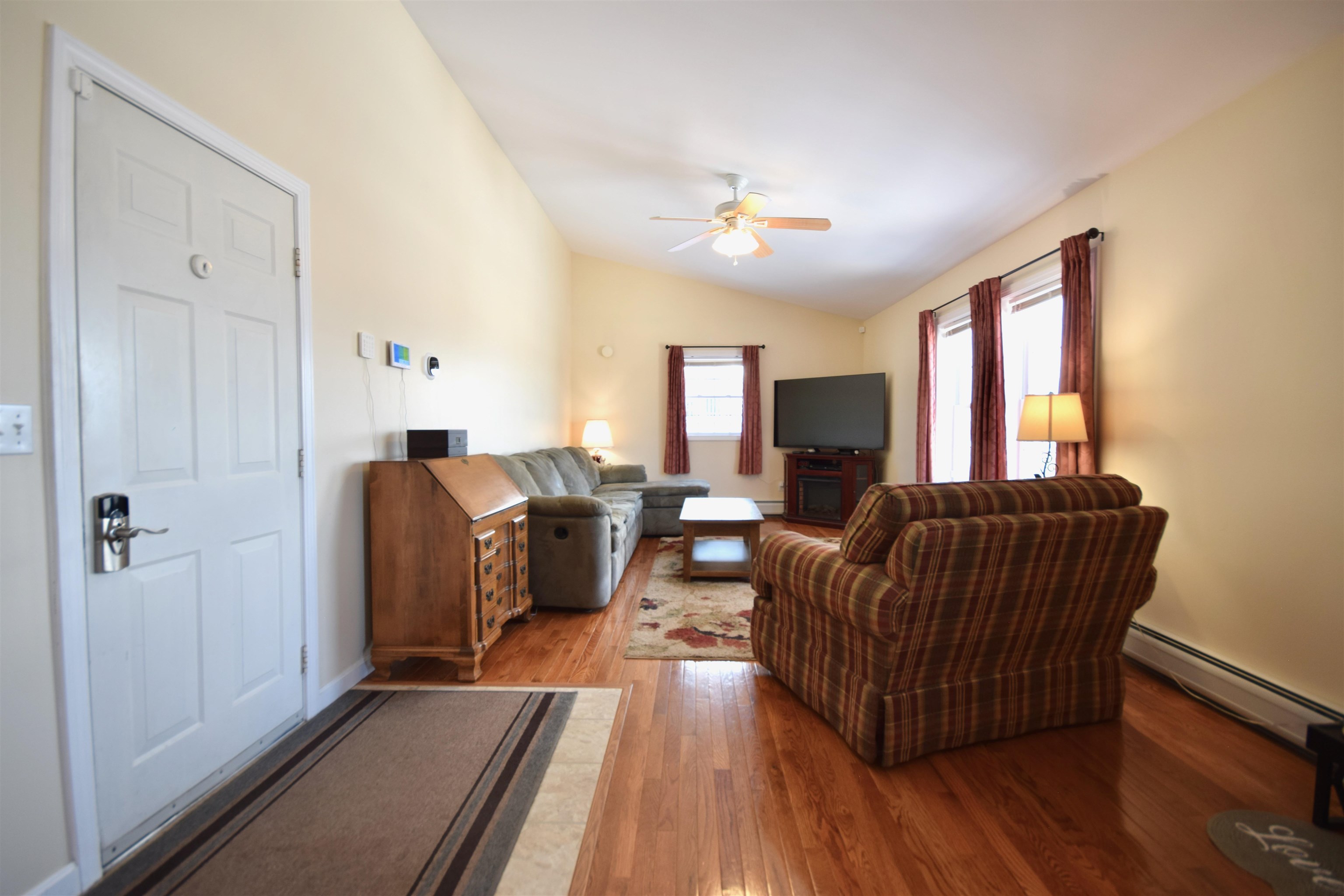 11 Steeplechase Lane Milton, VT 05468 - Photo 6 of 32