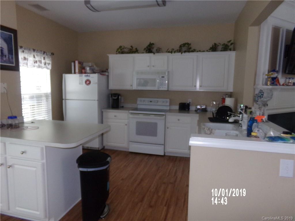 6822 Rothchild Drive Charlotte, NC 28270 - Photo 4 of 10