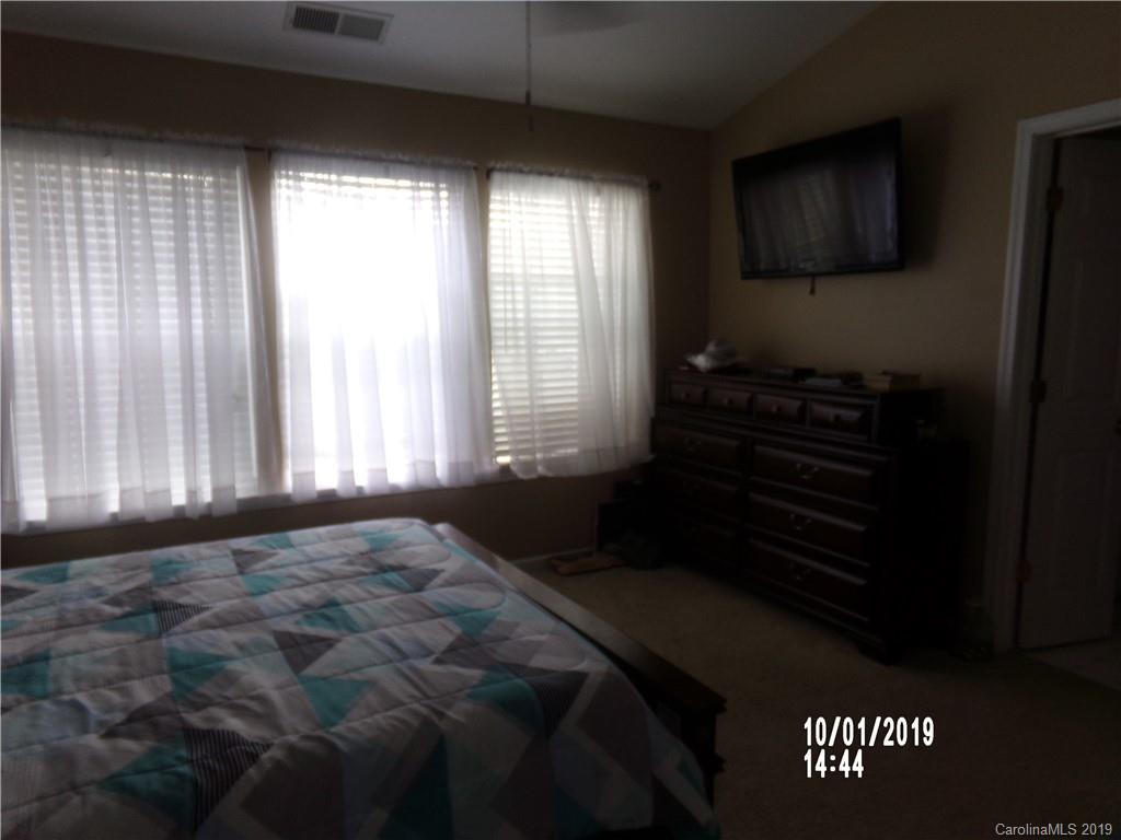 6822 Rothchild Drive Charlotte, NC 28270 - Photo 7 of 10