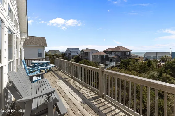 $1,750,000 | 2009 Emerald Drive, Emerald Isle, NC 28594