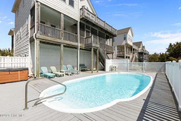 $1,750,000 | 2009 Emerald Drive, Emerald Isle, NC 28594