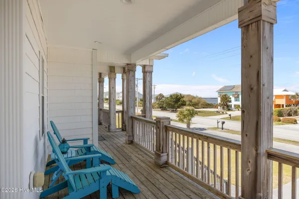 $1,750,000 | 2009 Emerald Drive, Emerald Isle, NC 28594