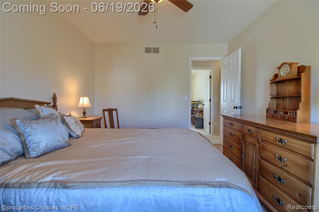 3339 Riverside Drive Canton, MI 48188 - Photo 25 of 34