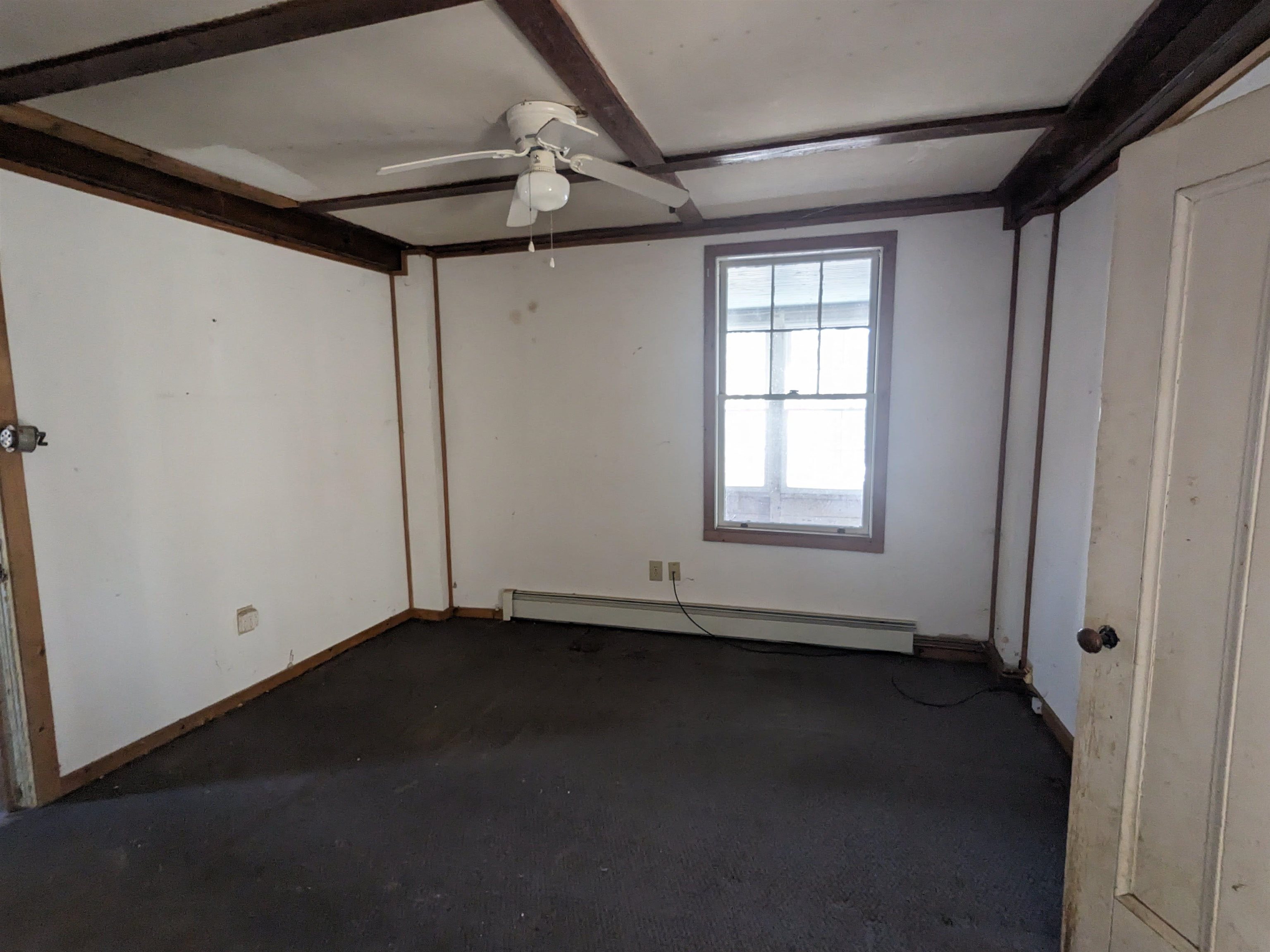115 Brentwood Road Exeter, NH 03833 - Photo 4 of 33 Gallery Image 4