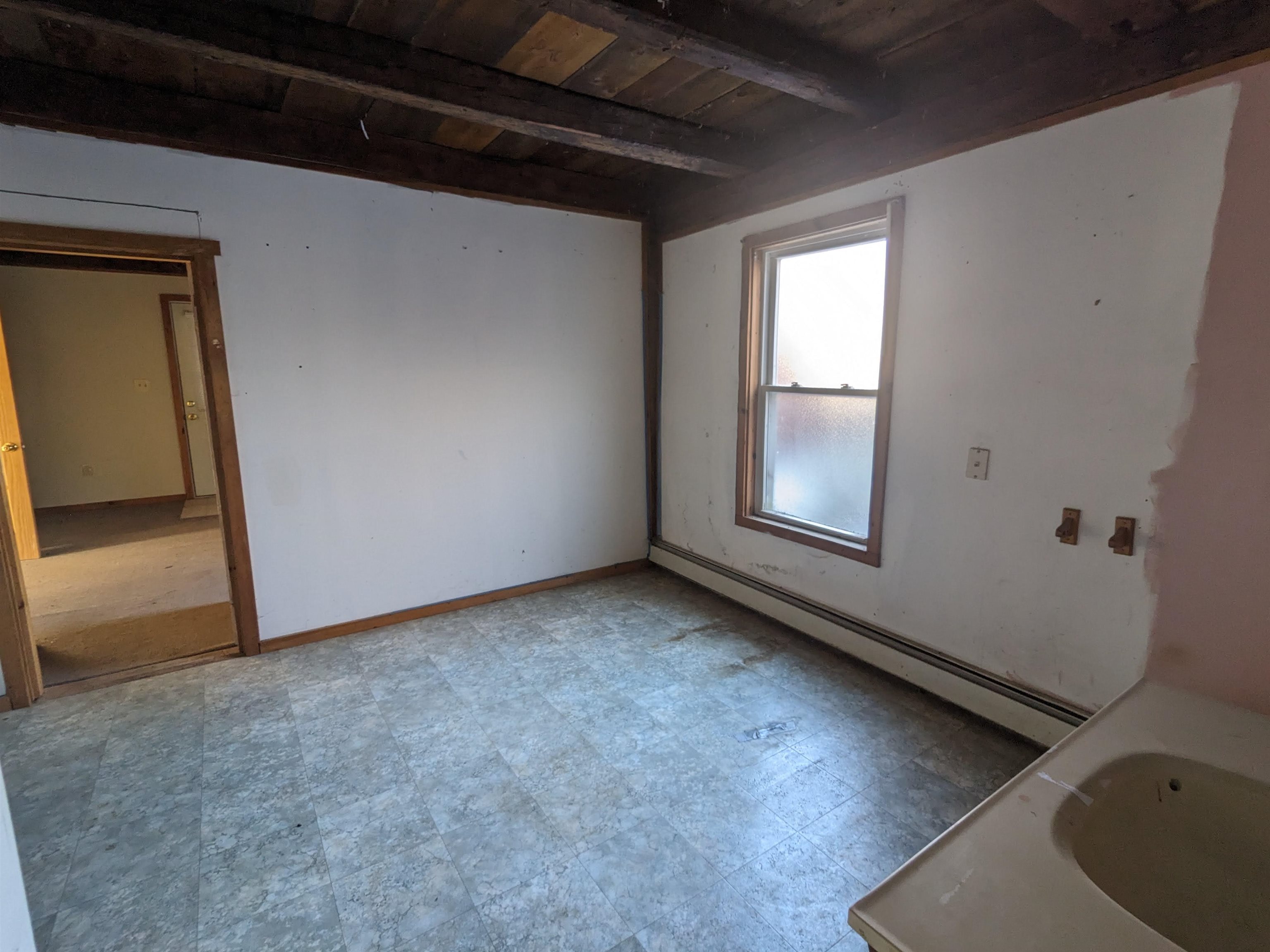 115 Brentwood Road Exeter, NH 03833 - Photo 5 of 33 Gallery Image 5