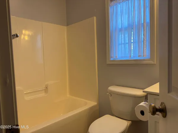 $2,400 | 1 Van Buren Lane, Pinehurst, NC 28374