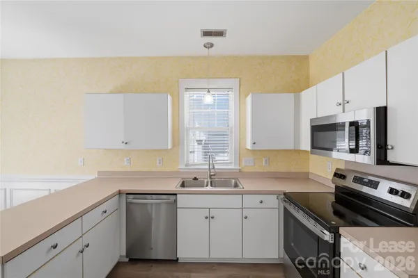 $2,450 | 11355 Deer Ridge Lane, Charlotte, NC 28277
