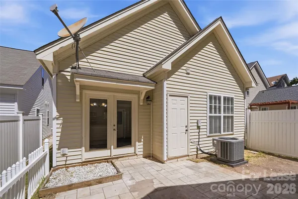 $2,450 | 11355 Deer Ridge Lane, Charlotte, NC 28277