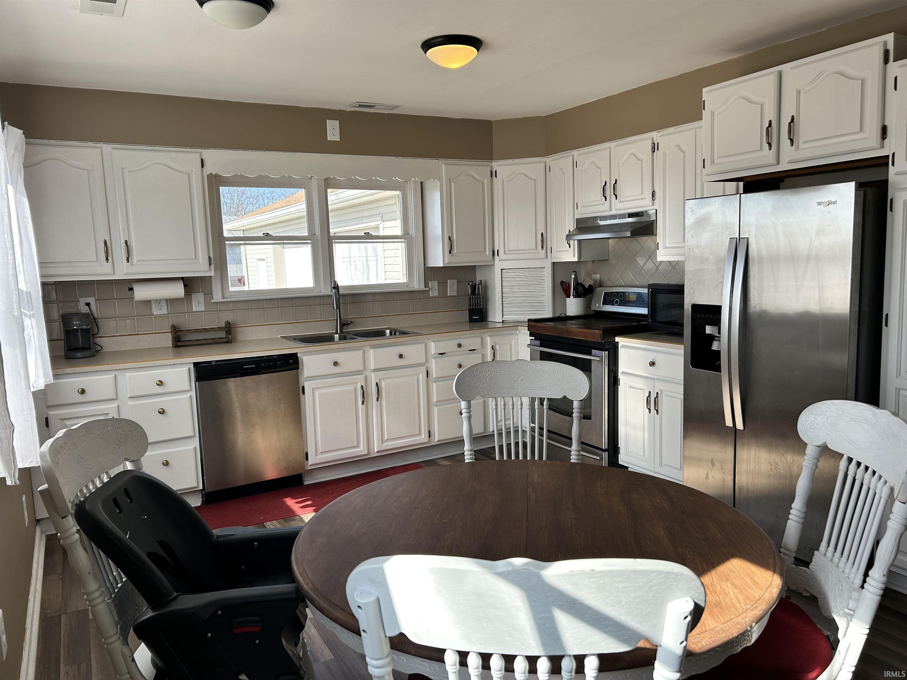 6516 Highway 213 Windfall, IN 46076 - Photo 15 of 23