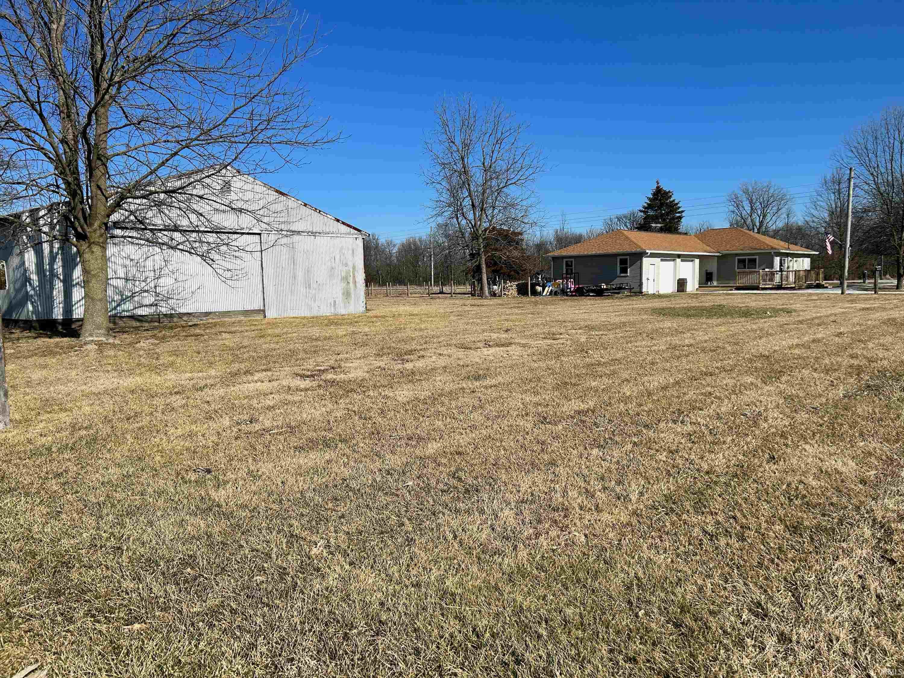 6516 Highway 213 Windfall, IN 46076 - Photo 17 of 23