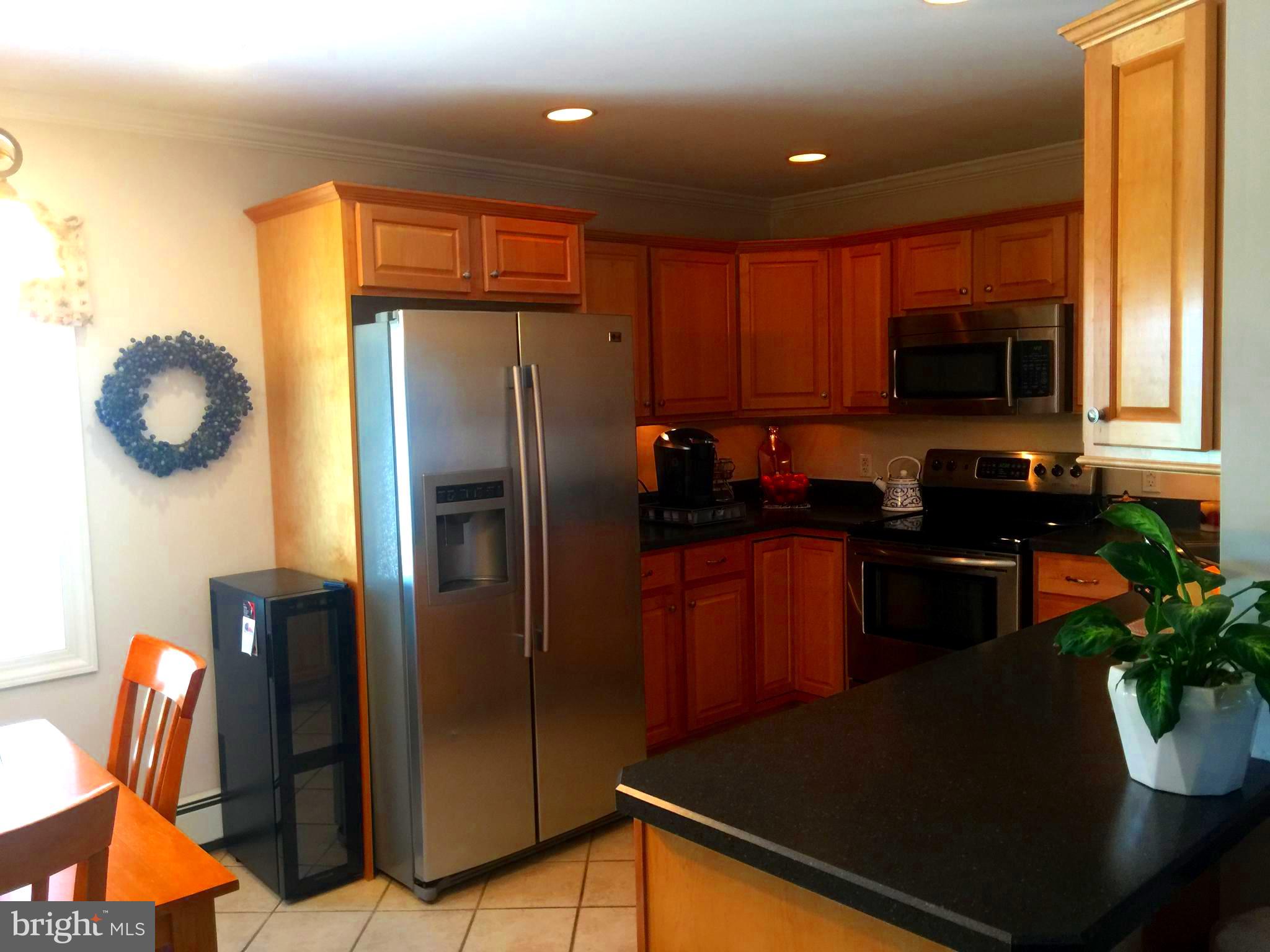 52 Jasmine Road Levittown, PA 19056 - Photo 16 of 24