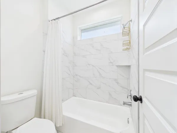 $2,800 | 4306 Idaho Street, Houston, TX 77021