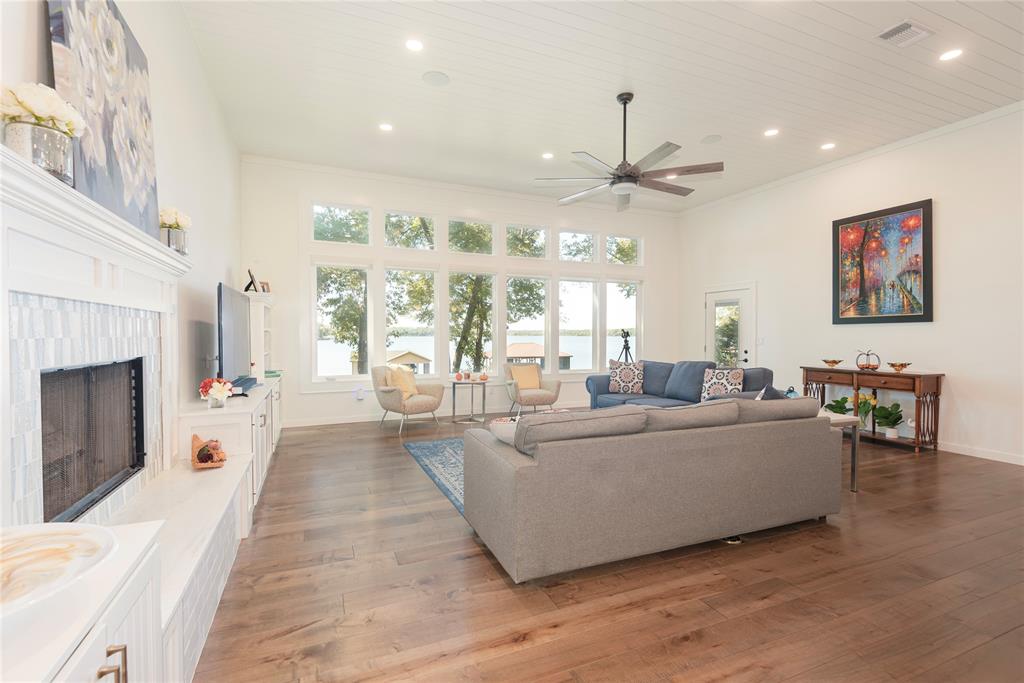 560 Private Road Edna, TX 77957 - Photo 15 of 40 Engineered wood floors throughout!