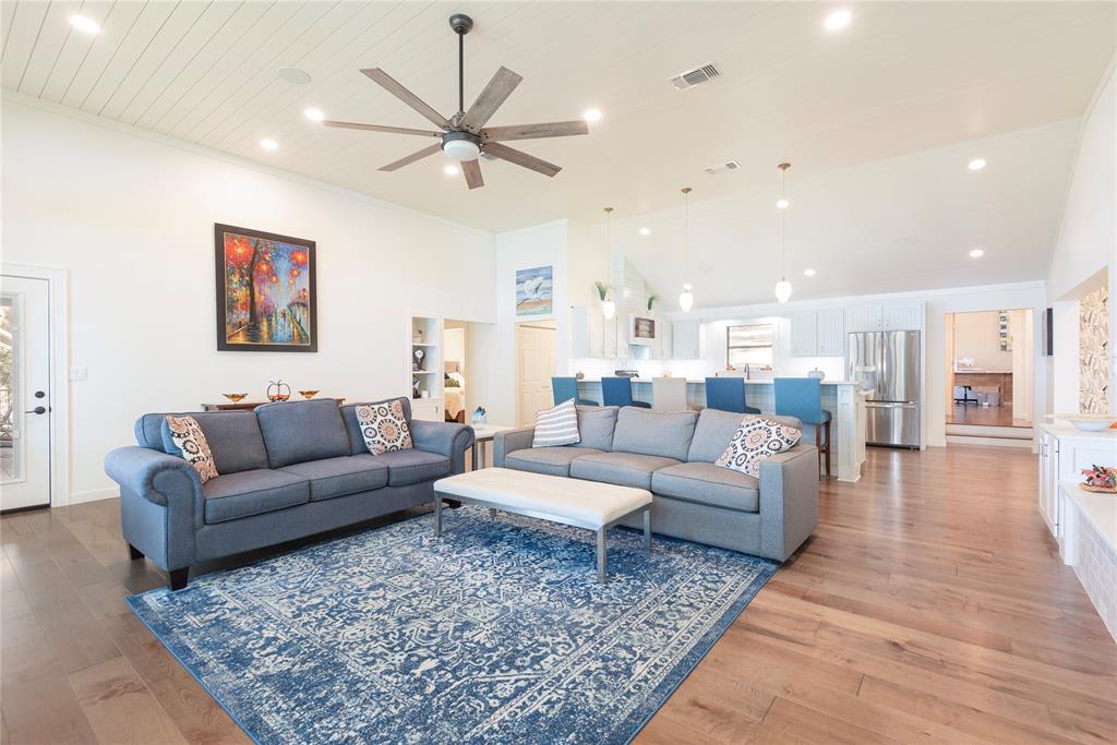 560 Private Road Edna, TX 77957 - Photo 16 of 40