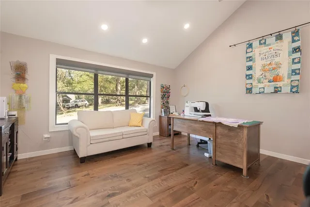 $925,000 | 560 Private Road, Edna, TX 77957