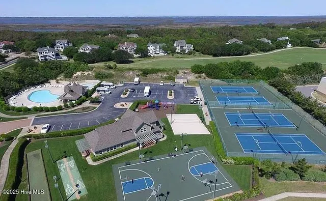 $590,000 | 653 High Sand Dune Court, Unit B, Corolla, NC 27927