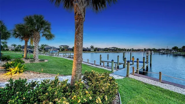 $1,189,000 | 1114 Bearing Court, Bradenton, FL 34208