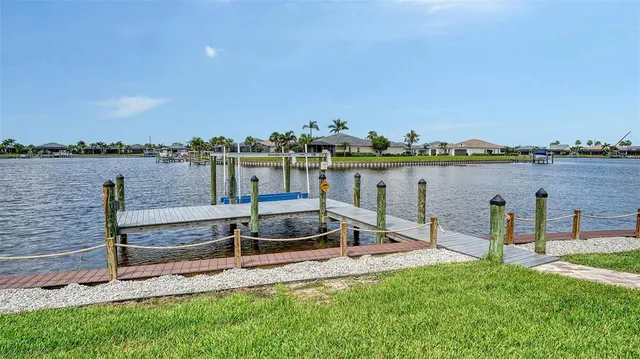 $1,189,000 | 1114 Bearing Court, Bradenton, FL 34208