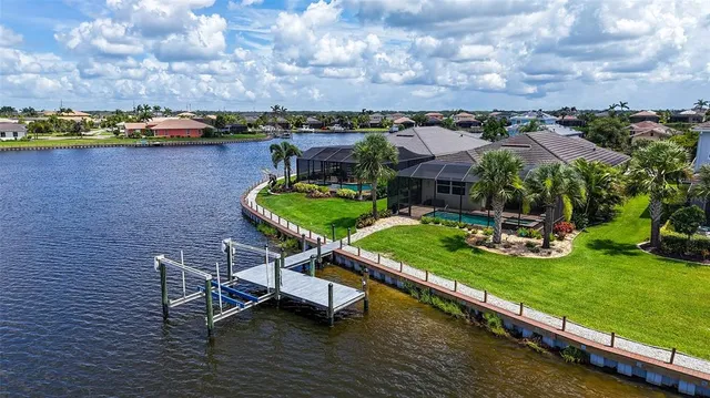 $1,189,000 | 1114 Bearing Court, Bradenton, FL 34208