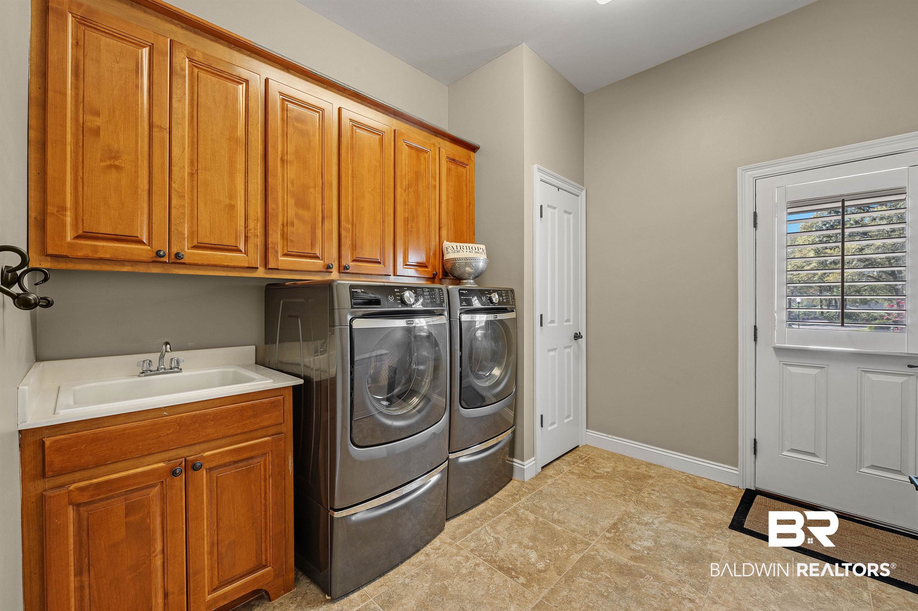 101 High Pines Ridge Fairhope, AL 36532 - Photo 17 of 48 Utility Room