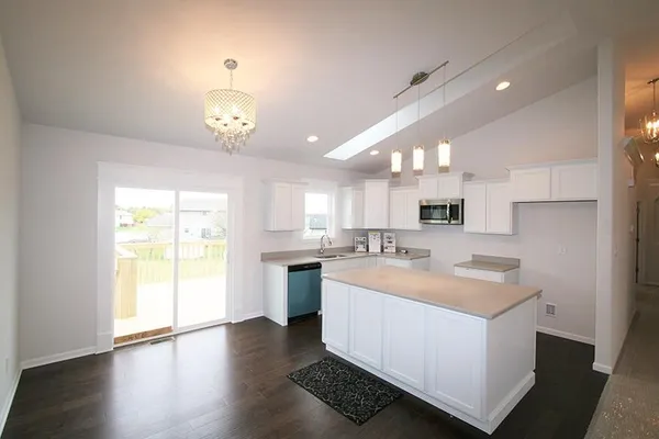 $449,900 | 8252 Dylan Drive, Merrillville, IN 46410