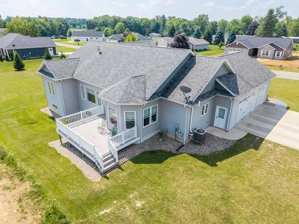 $475,000 | 3020 North 415 West, Angola, IN 46703