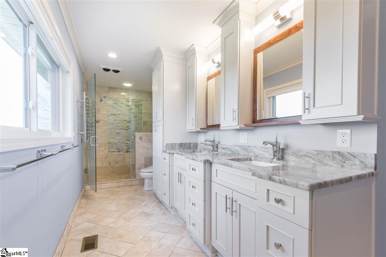 107 West Round Hill Road Greenville, SC 29617 - Photo 11 of 27 Gallery Image 11
