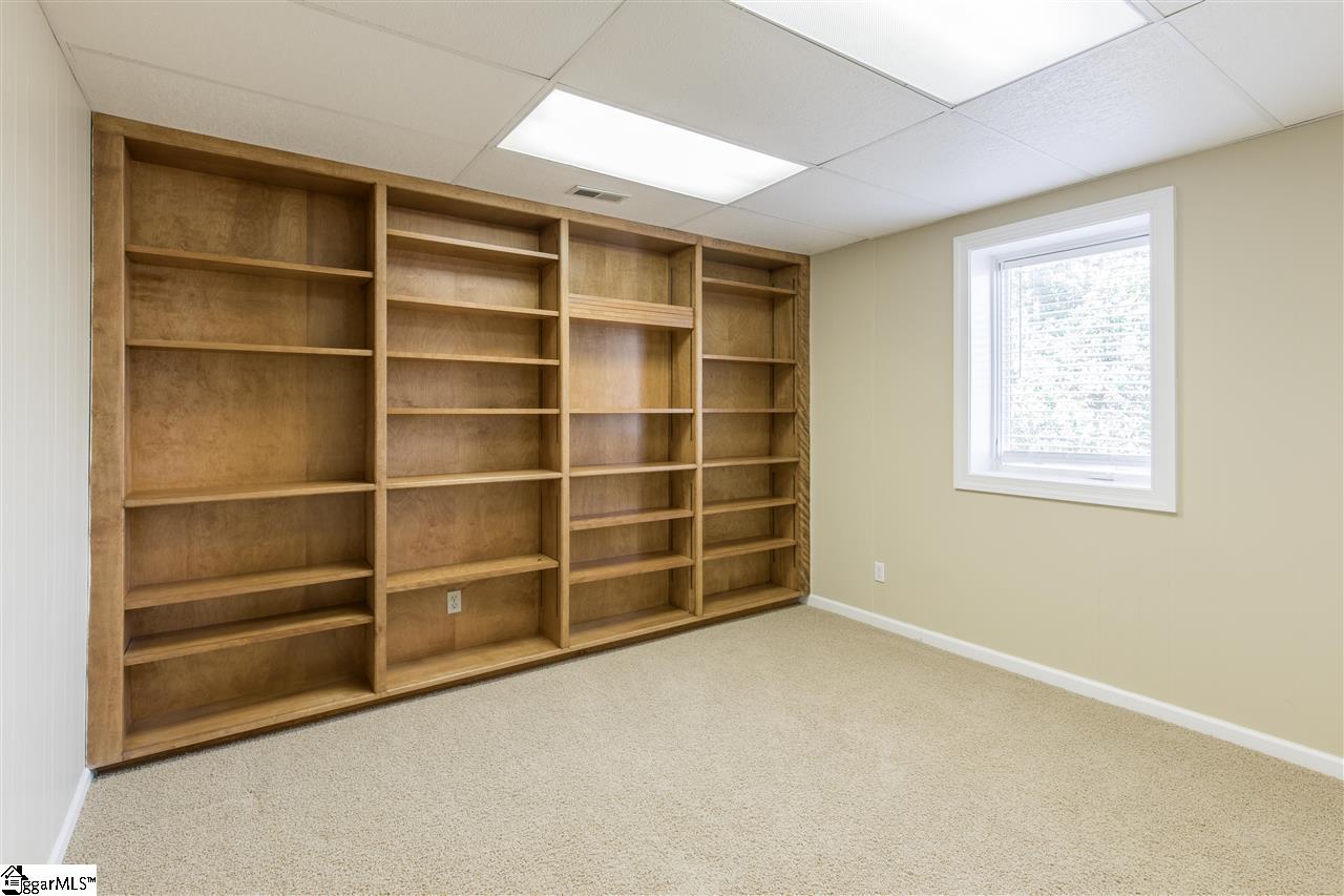 107 West Round Hill Road Greenville, SC 29617 - Photo 19 of 27 Gallery Image 19