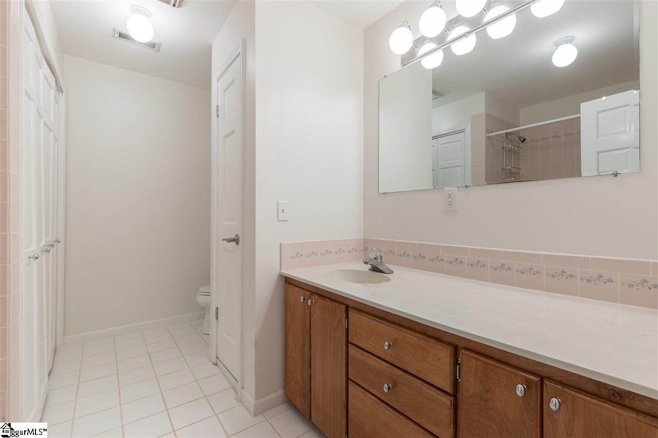 107 West Round Hill Road Greenville, SC 29617 - Photo 20 of 27 Gallery Image 20