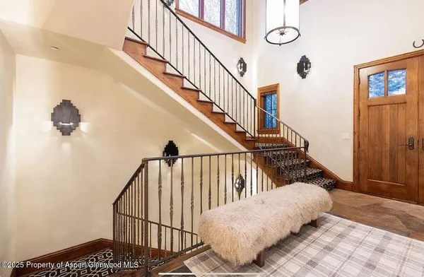 a view of entryway
