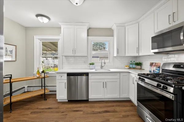 $699,999 | 59 Broadfield Road, Hempstead, NY 11550