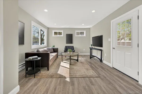 $699,999 | 59 Broadfield Road, Hempstead, NY 11550