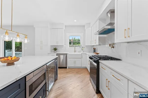 $950,000 | 132 North 17th Street, East Orange, NJ 07017