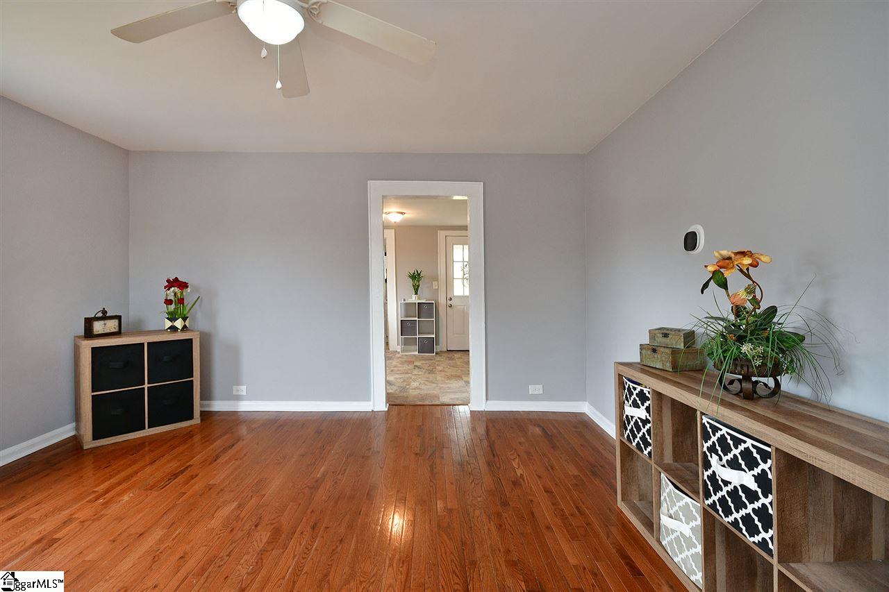 128 Overbrook Street Pickens, SC 29671 - Photo 6 of 36 Gallery Image 6