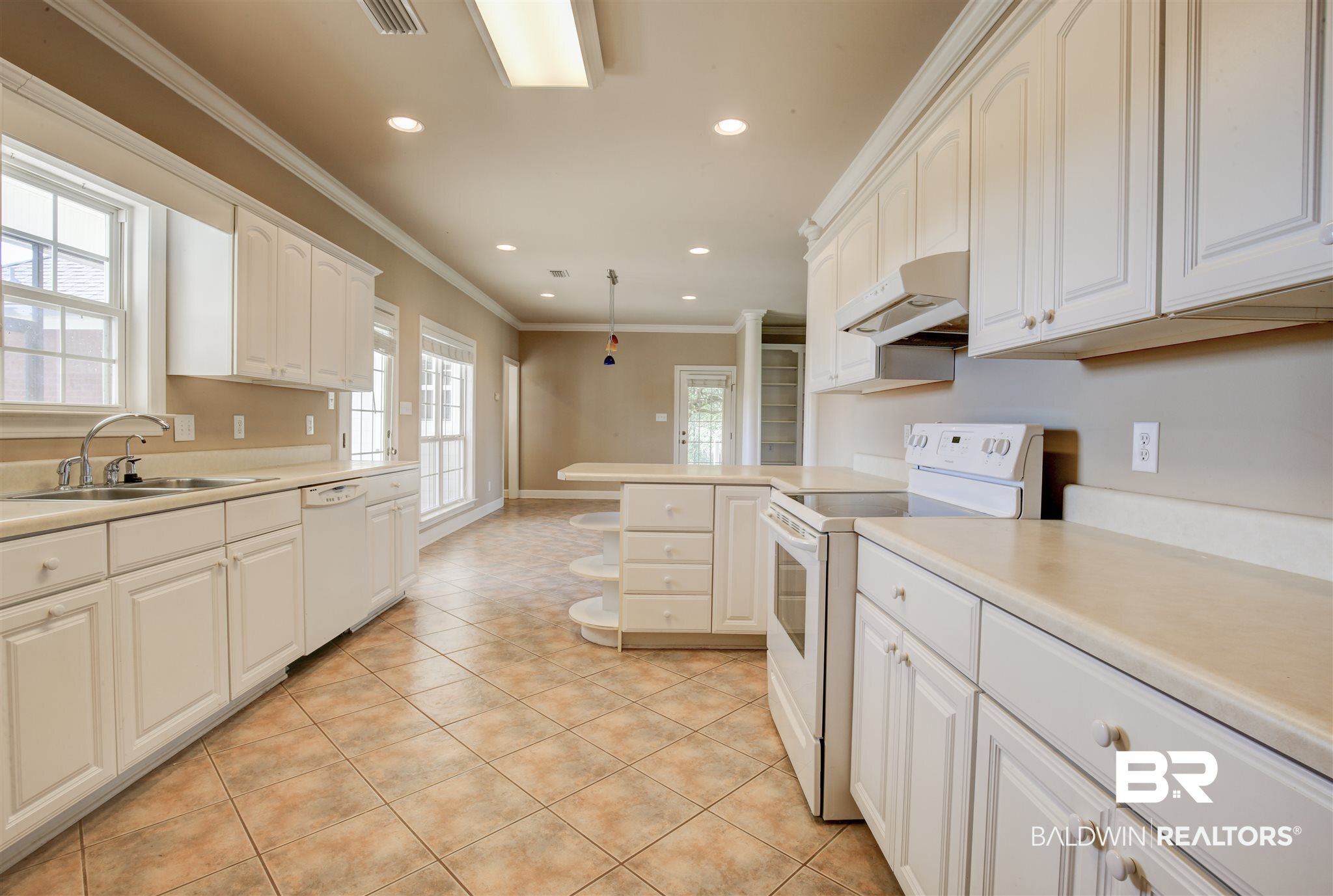 10654 County Road 32 Fairhope, AL 36532 - Photo 8 of 38