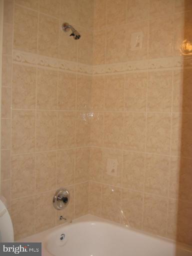 13812 Gilbert Road Woodbridge, VA 22193 - Photo 2 of 7 Gallery Image 2