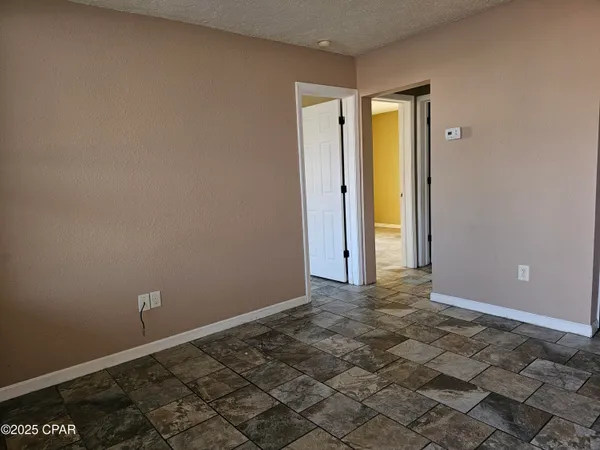 $1,250 | 606 East 13th Street, Unit B, Panama City, FL 32401