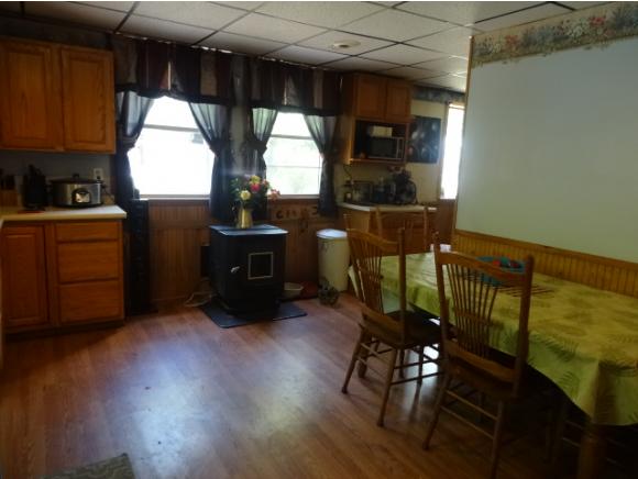 104 Mountain Road Raymond, NH 03077 - Photo 5 of 24