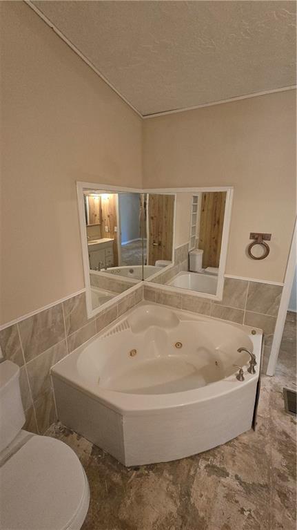 6690 Northwest Sale Barn Road Cameron, MO 64429 - Photo 13 of 39