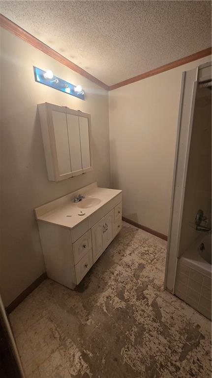 6690 Northwest Sale Barn Road Cameron, MO 64429 - Photo 19 of 39