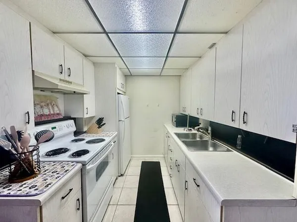 $1,495 | 4014 Newcastle A, Boca Raton, FL 33434