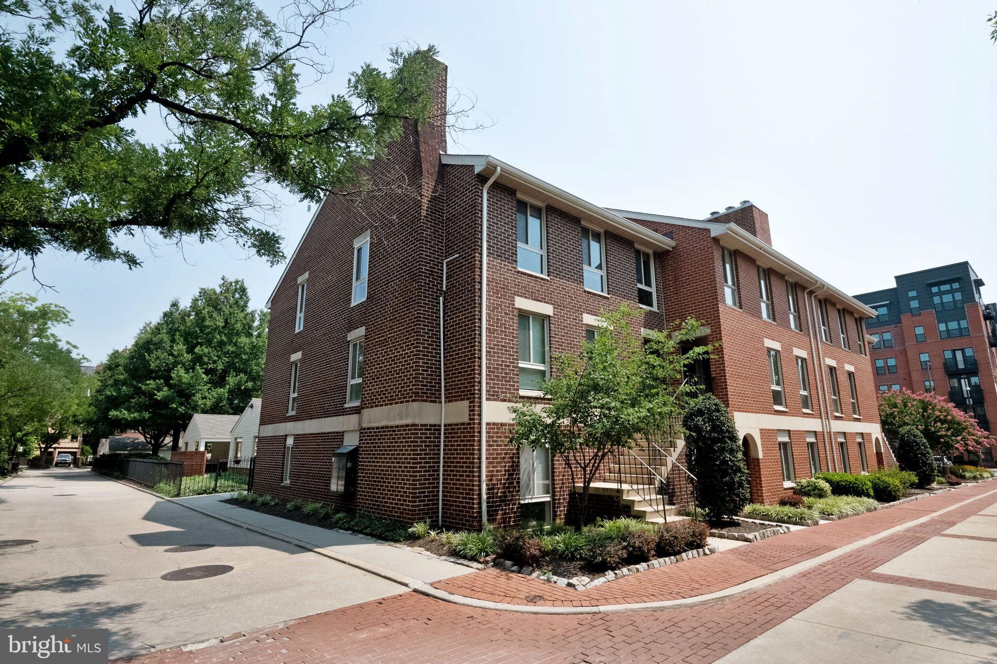 20 West Hill Street, Unit R9 Baltimore, MD 21230 - Photo 1 of 35 Welcome home to 20 W. Hill Street